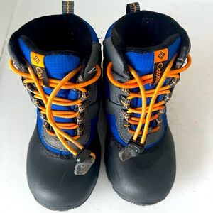 Columbia boys winter boots